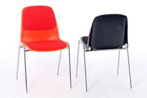 Unterschiedliche Schalen können farblich interessant kombiniert werden Unterschiedliche Schalen können farblich interessant kombiniert werden